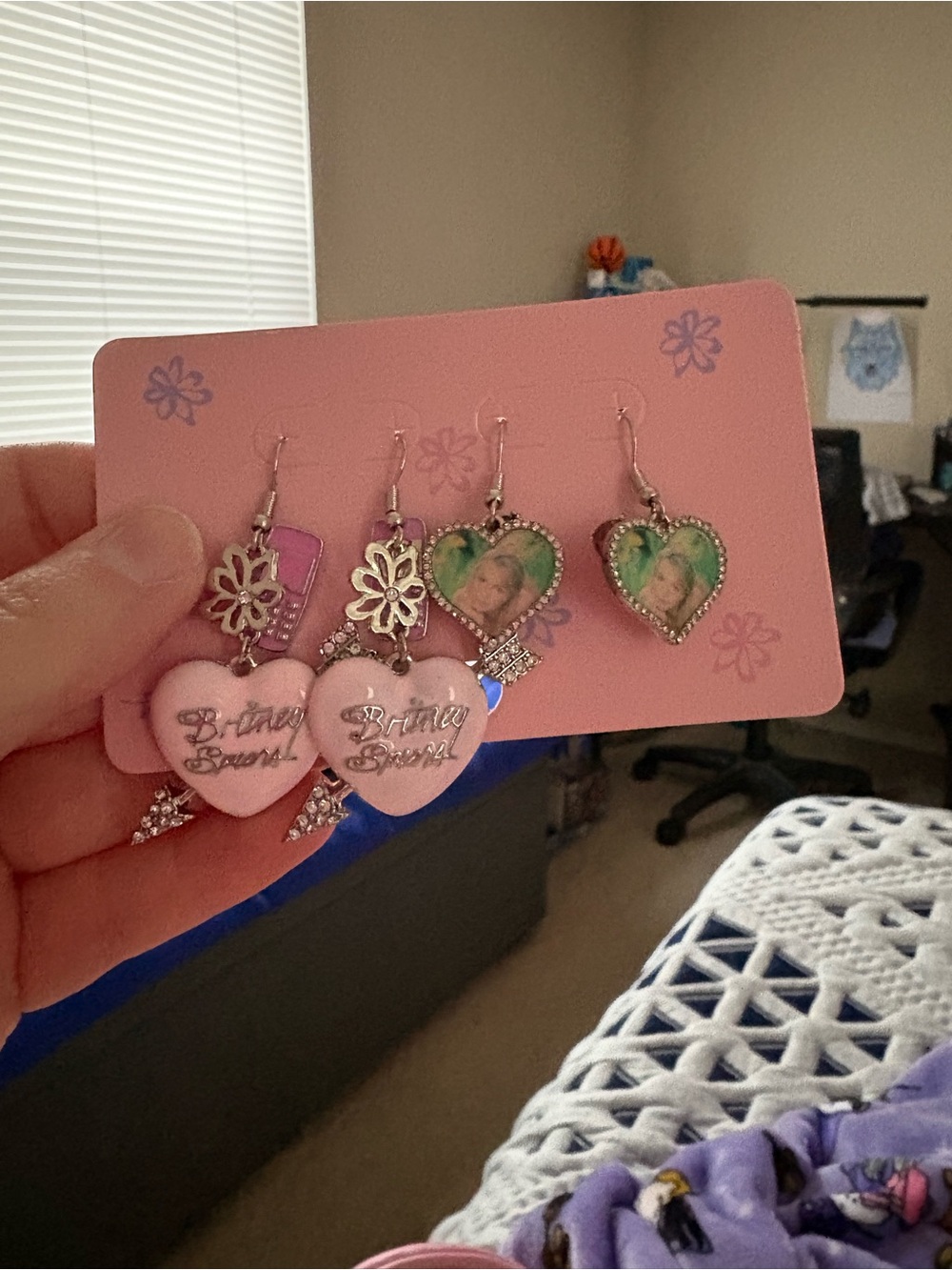 Pink 'Britney Spears' Heart Dangle Earrings Set